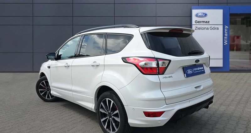 Ford Kuga cena 92900 przebieg: 15144, rok produkcji 2019 z Warka małe 596